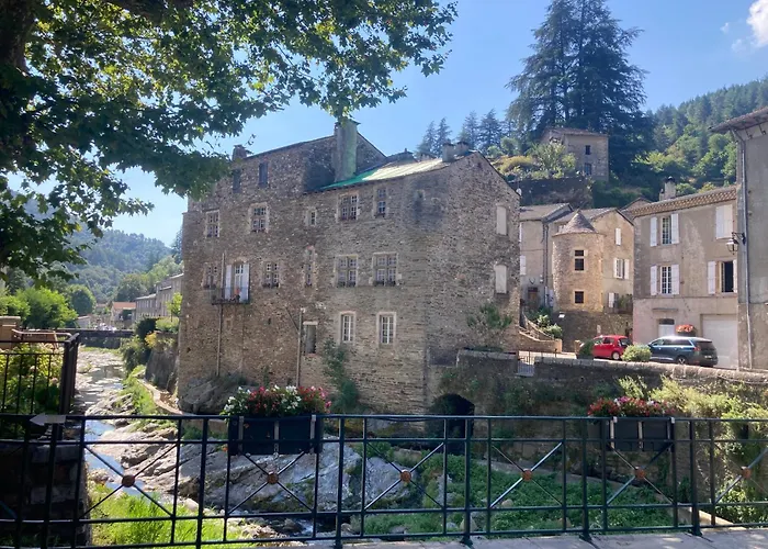 L'evidence アパート